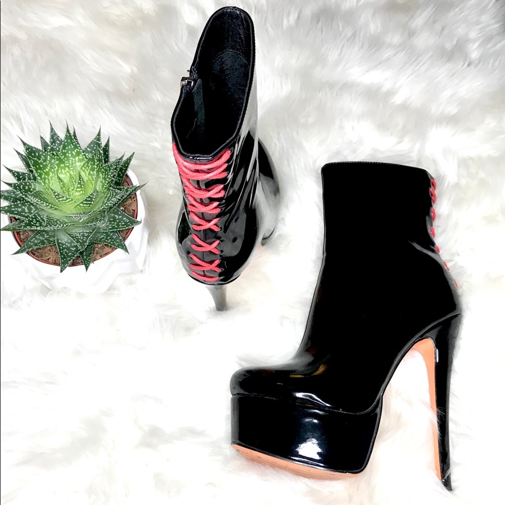Onlymaker Black Patent Leather Platform Boots